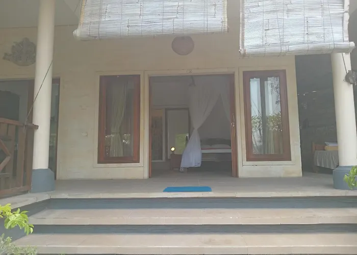 Nyoman 1